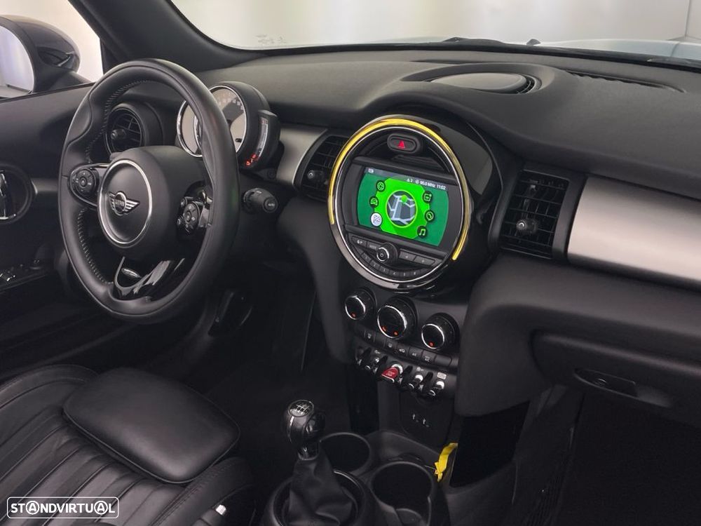 MINI Cabrio Cooper D - 21