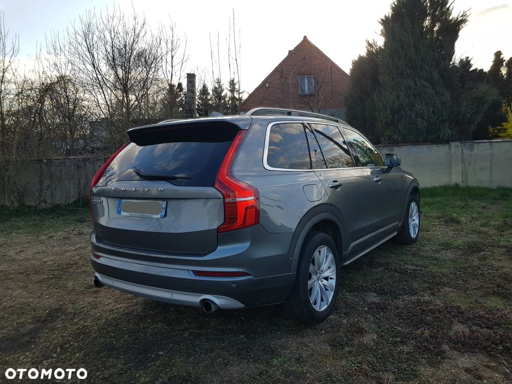 Volvo XC 90 D5 AWD Geartronic Momentum - 3