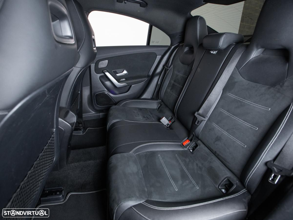 Mercedes-Benz CLA 250 e AMG Line - 10