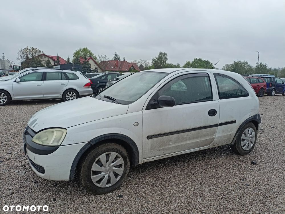 Opel Corsa - 1