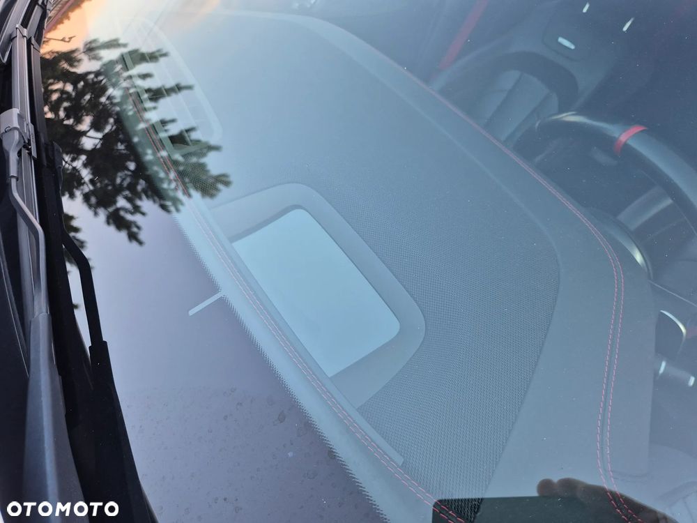 Mercedes-Benz CLS - 25