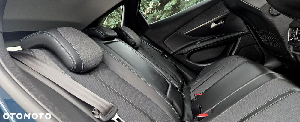 Peugeot 3008 BlueHDi 130 Stop & Start Allure Pack - 11