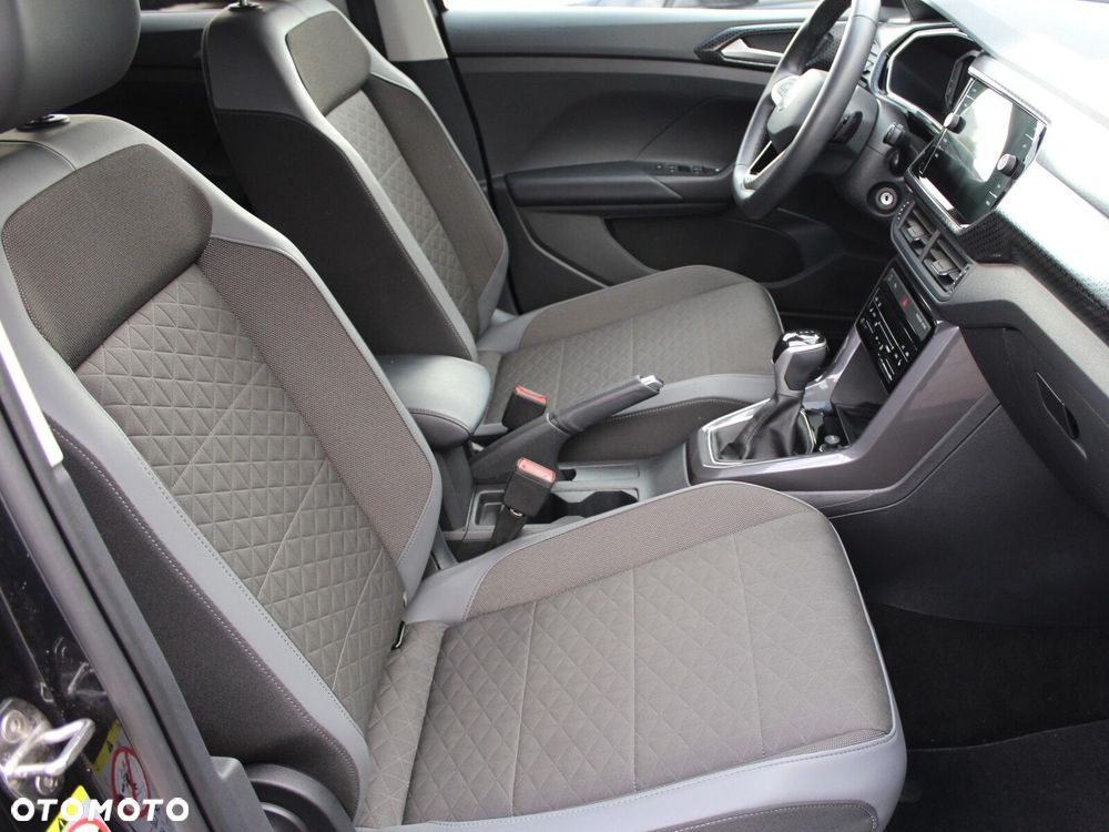 Volkswagen T-Cross 1.5 TSI ACT Style DSG - 17