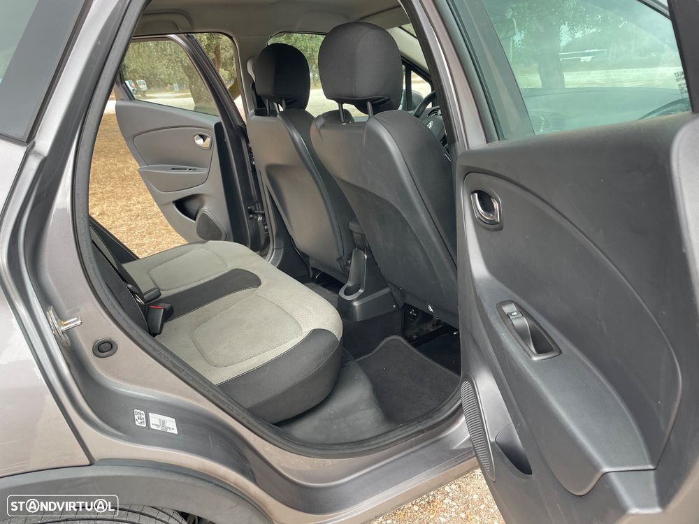 Renault Captur 0.9 TCE Exclusive - 16