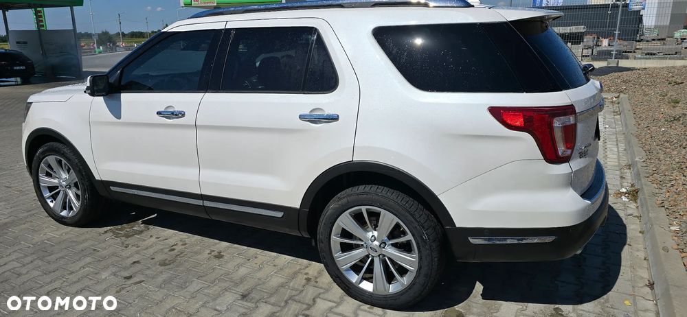 Ford Explorer - 7