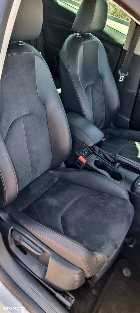 Seat Leon 2.0 TDI DPF Ecomotive DSG FR - 30