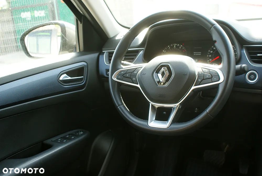 Renault Arkana - 10