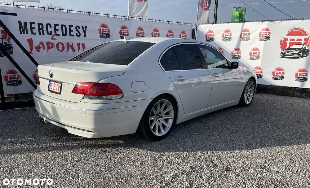 BMW Seria 7 750i - 23