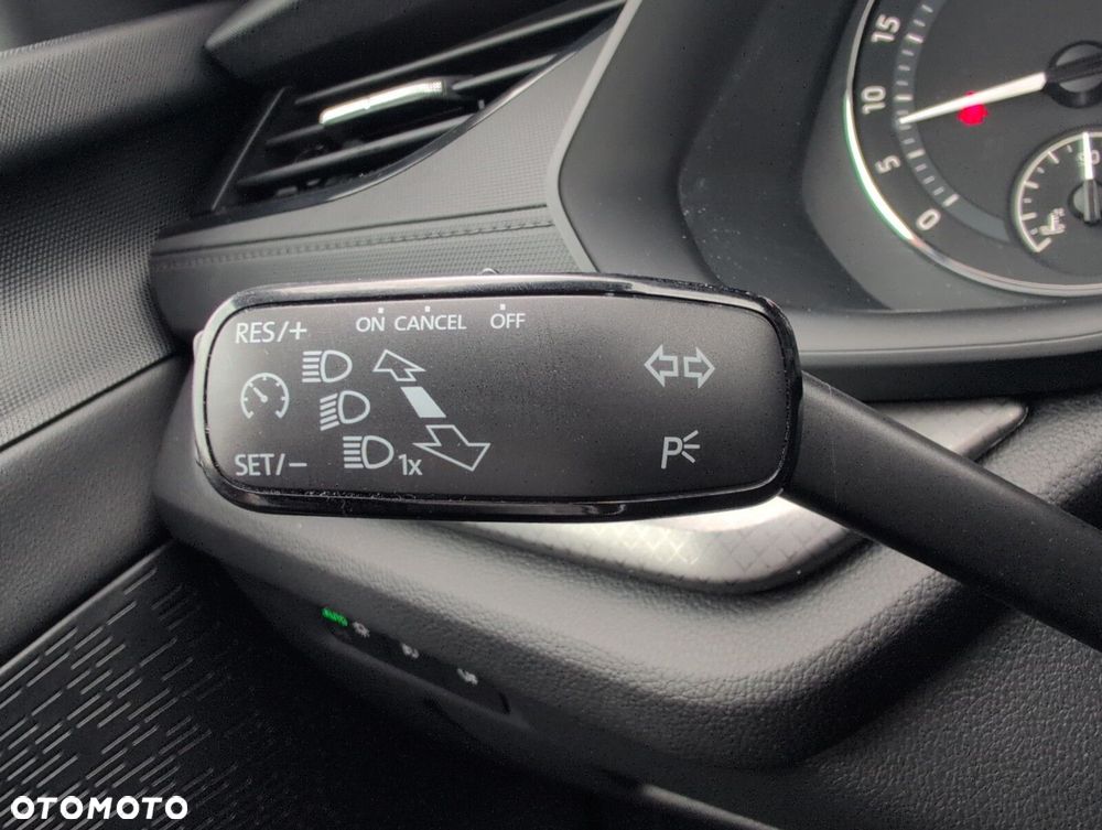 Skoda Octavia 2.0 TDI Ambition DSG - 23