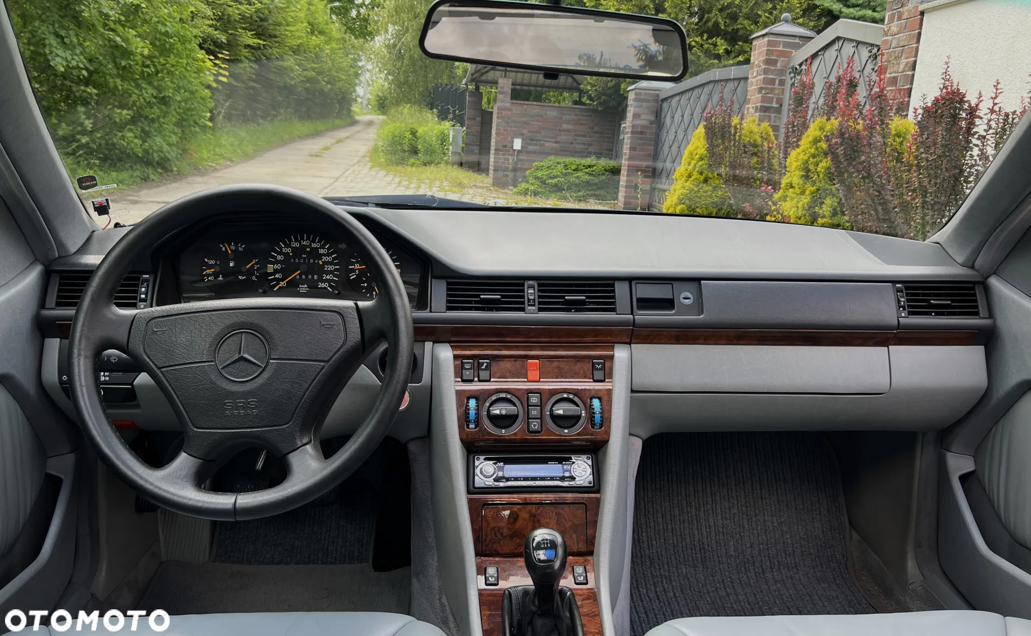 Mercedes-Benz W124 (1984-1993) - 15