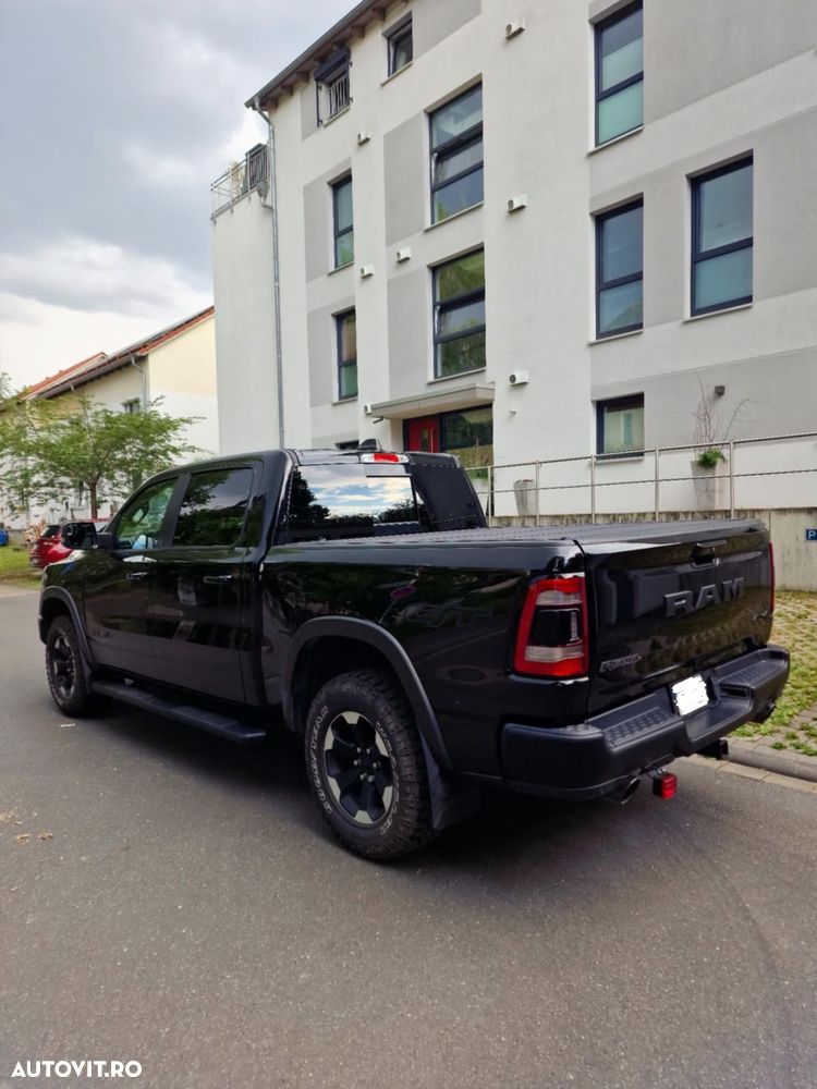Dodge RAM - 4