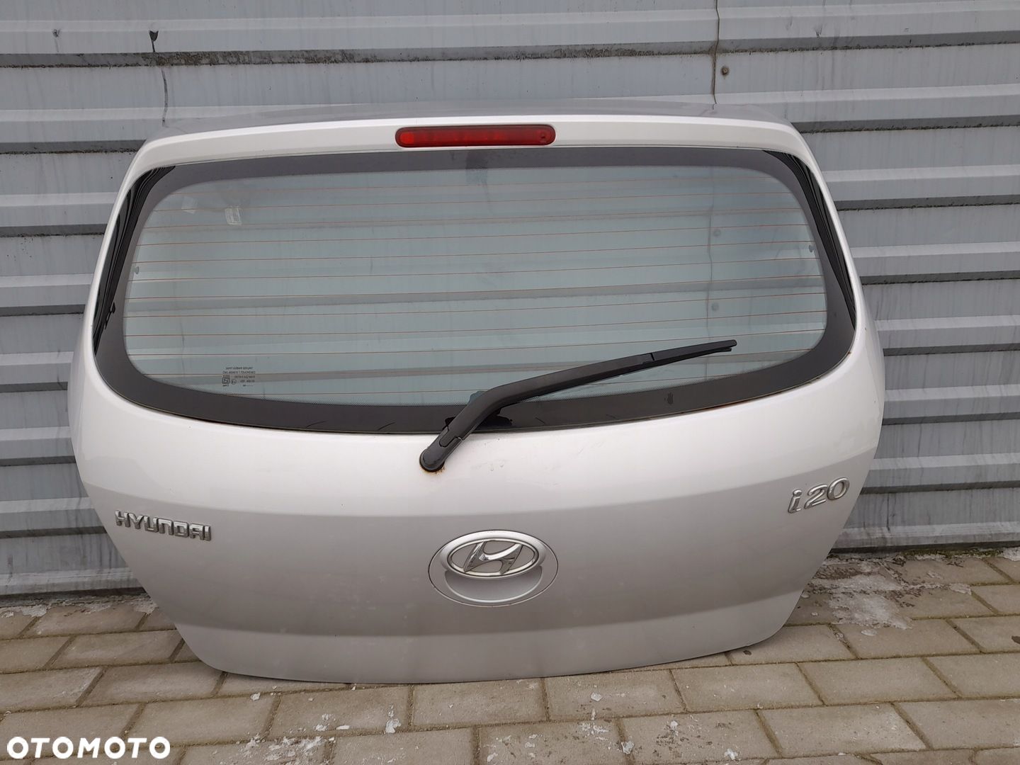 KLAPA TYŁ LAKIER FG HYUNDAI I20 I 08R - 1