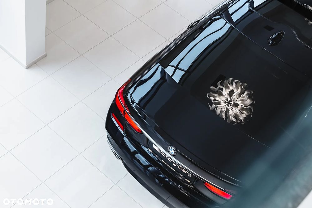 BMW Seria 7 M760Li xDrive - 21