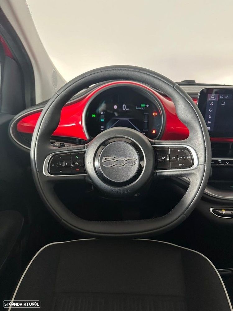 Fiat 500e 23,8kWh — fotografia 9
