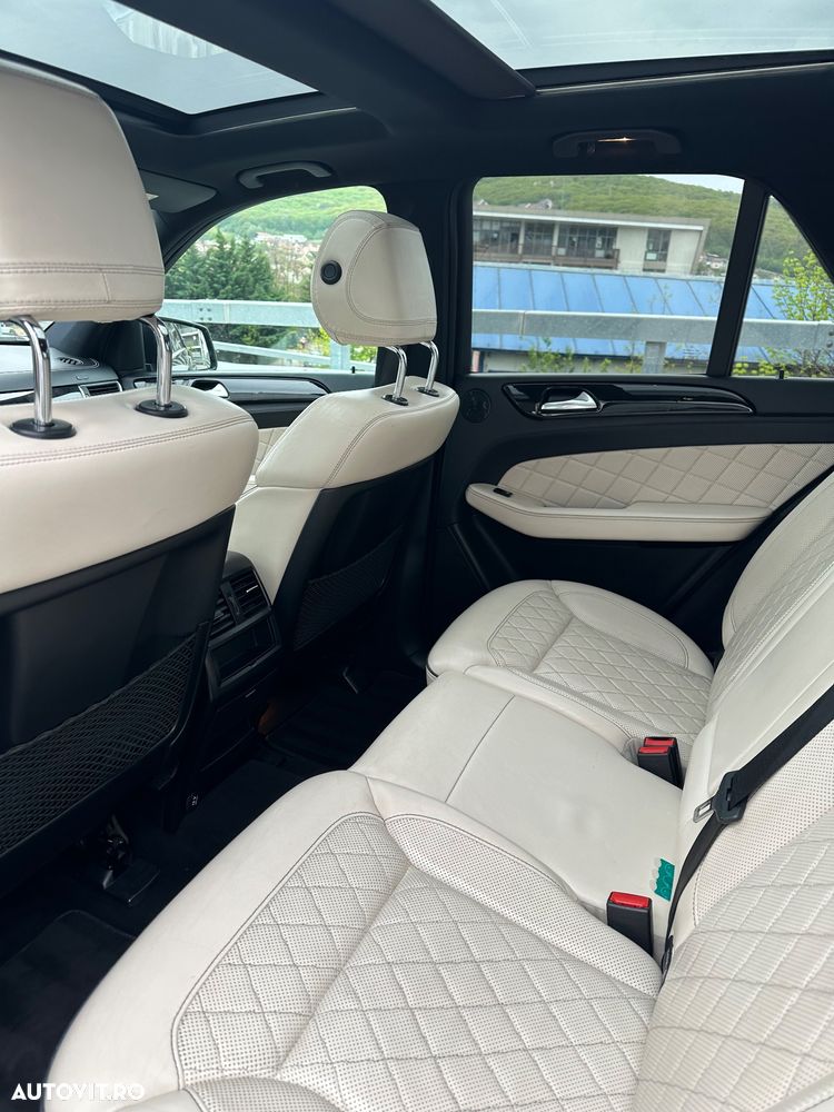 Mercedes-Benz ML - 8