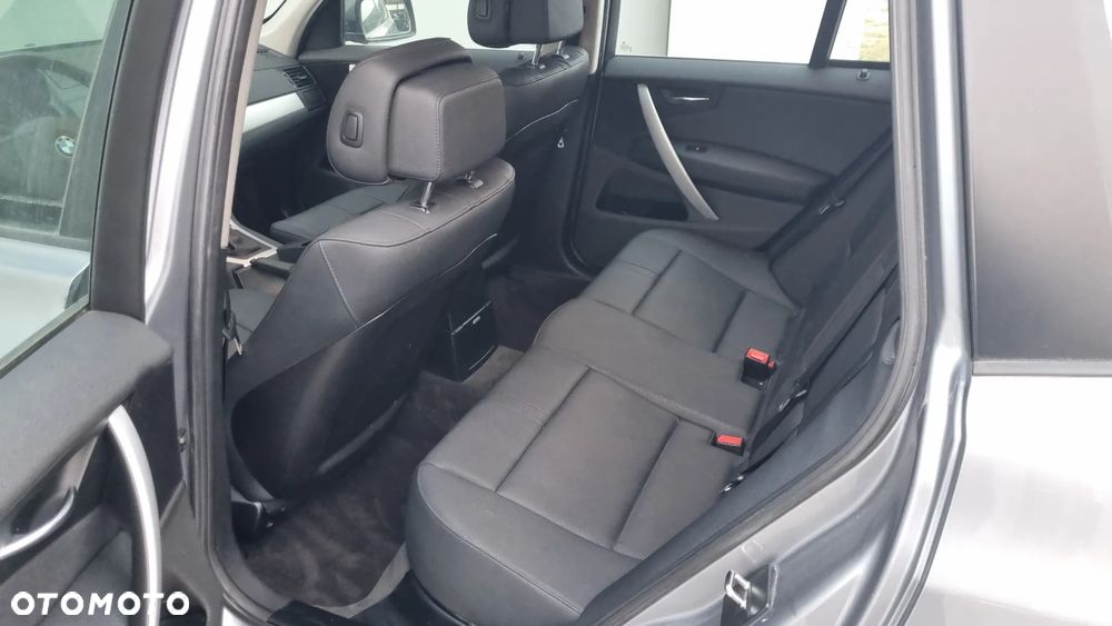 BMW X3 xDrive20d - 8