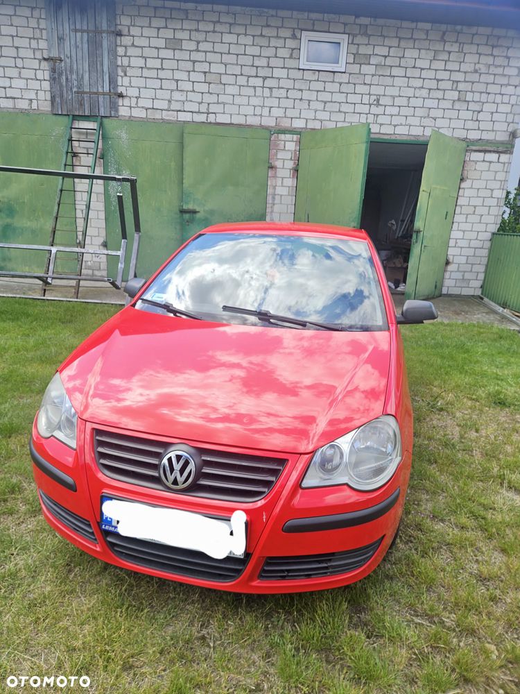 Volkswagen Polo - 1