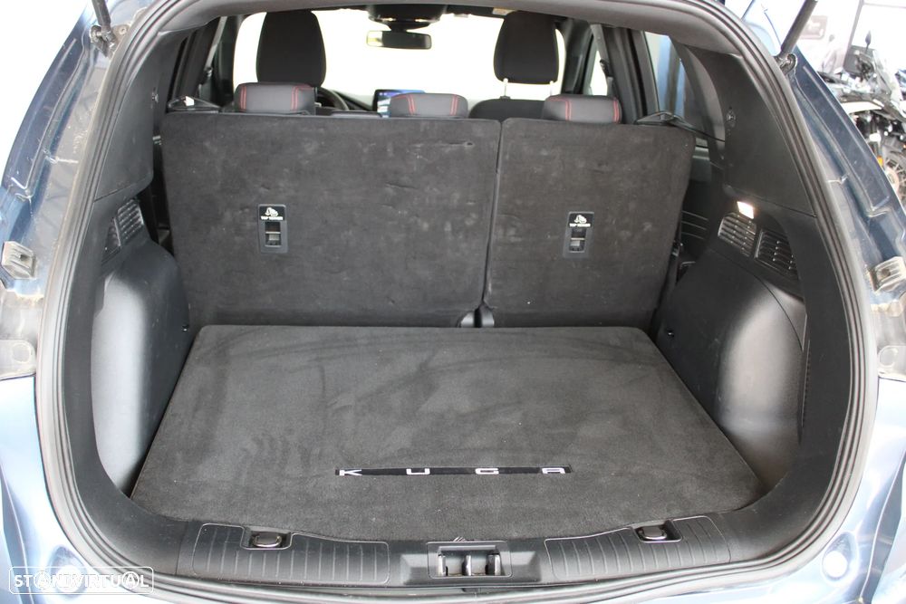 Ford Kuga 1.5 EcoBoost ST-LINE X - 25