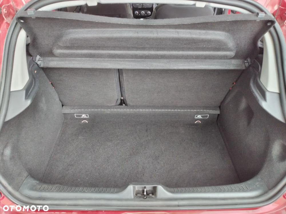 Renault Clio - 19