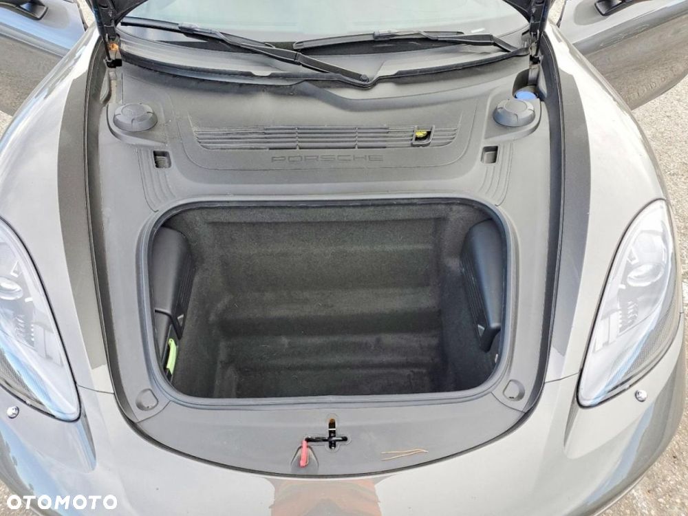Porsche Cayman - 12