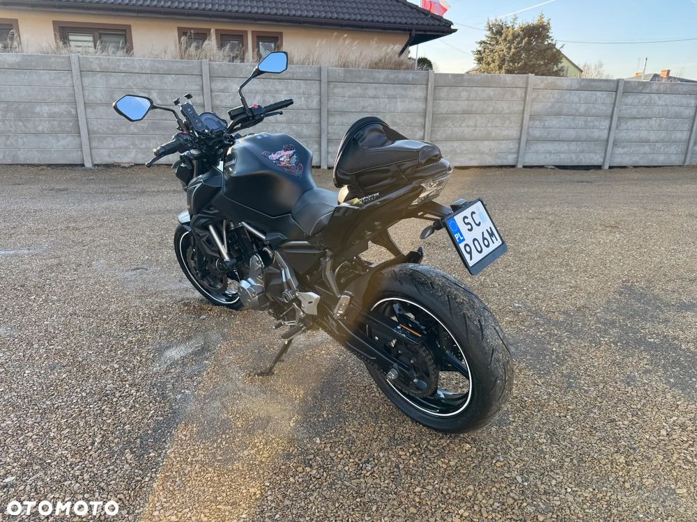 Kawasaki Z 650 - 7