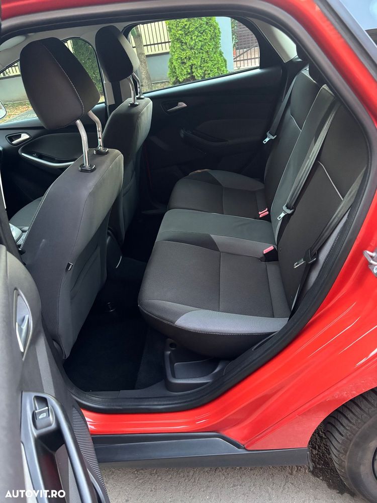 Ford Focus - 7