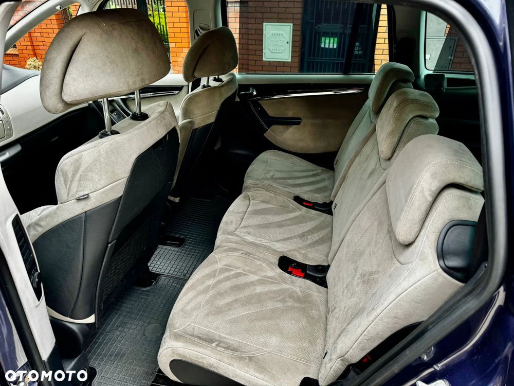 Citroën C4 Grand Picasso 2.0 HDi Equilibre Exclusive - 24