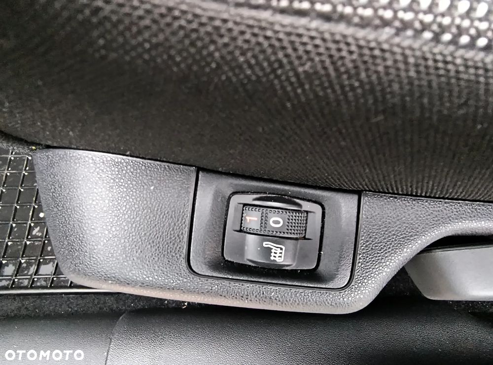 Citroën C3 1.2 PureTech GPF Shine S&S - 8