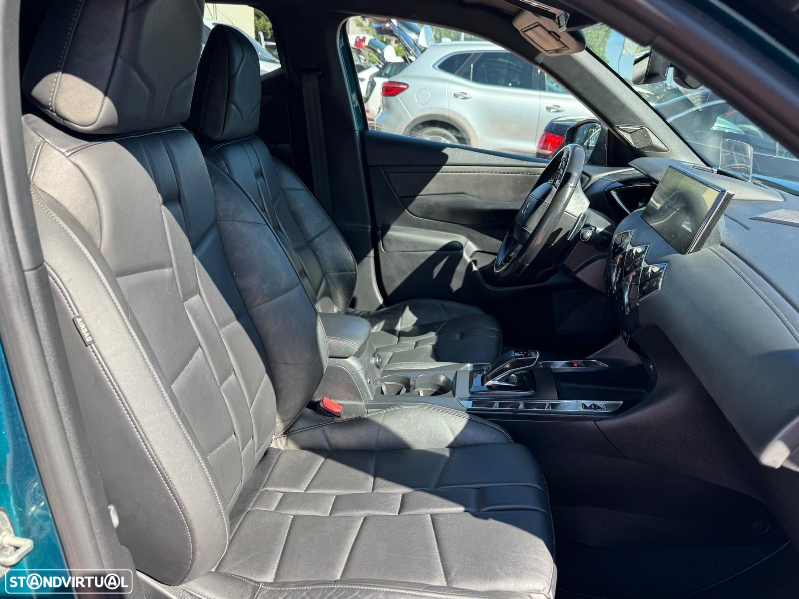 DS DS3 Crossback 1.2 PureTech Rivoli EAT8 - 13