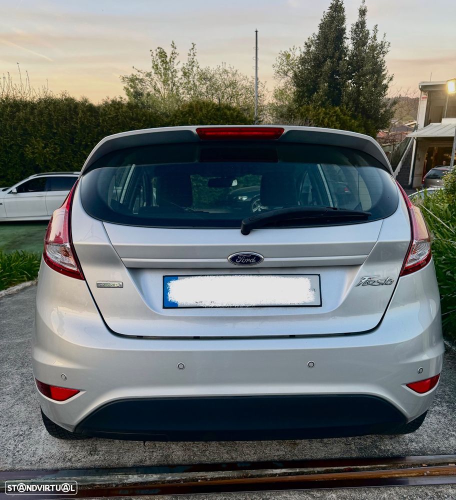 Ford Fiesta 1.0 T EcoBoost Titanium - 6