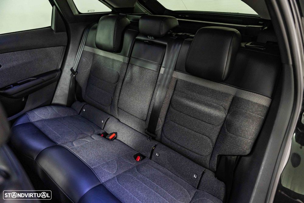 Citroën C5 X 1.6 Hybrid Plus e-EAT8 - 10