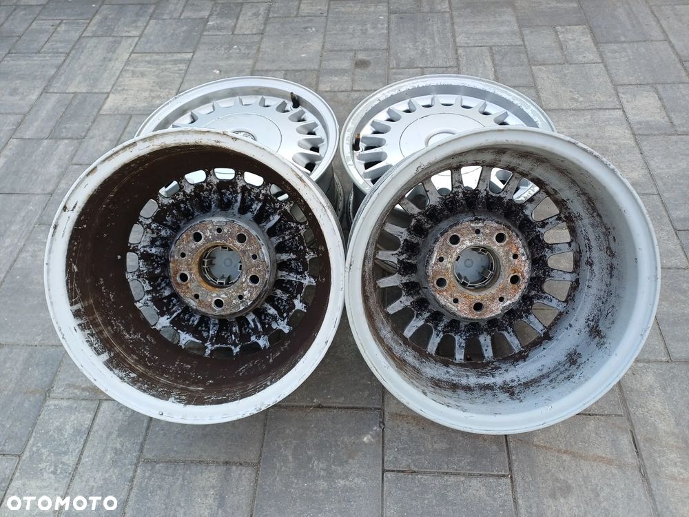 FELGI ALUMINIOWE BMW Styling 2 BMW E34 E32, E28, E24 R15 5X120 ET20 7J 72,5 mm NR39 - 6
