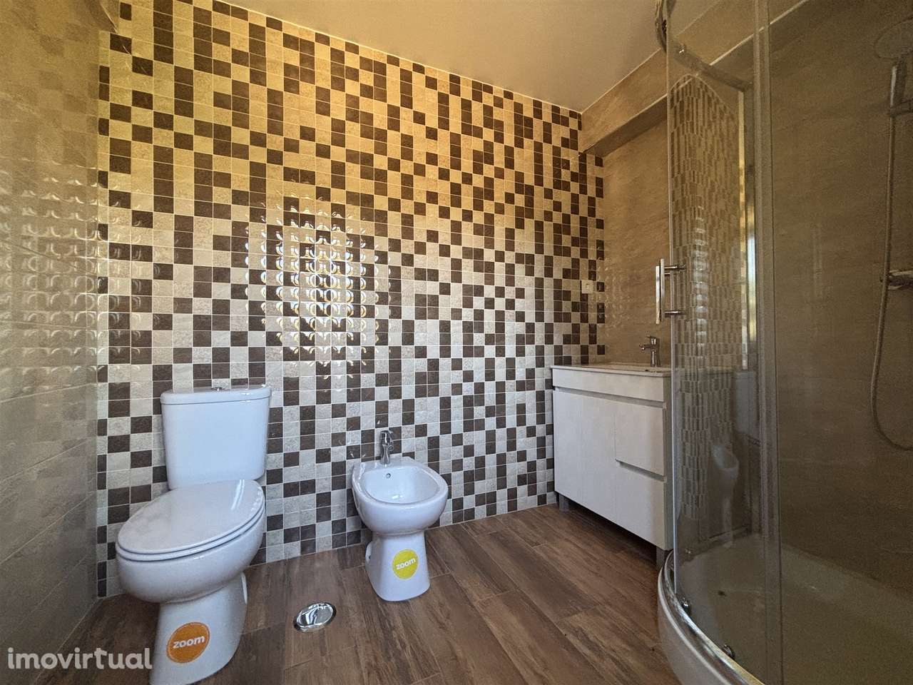 Moradia T1+1 / Terreno / Reguengo do Fétal / Batalha - Grande imagem: 5/12