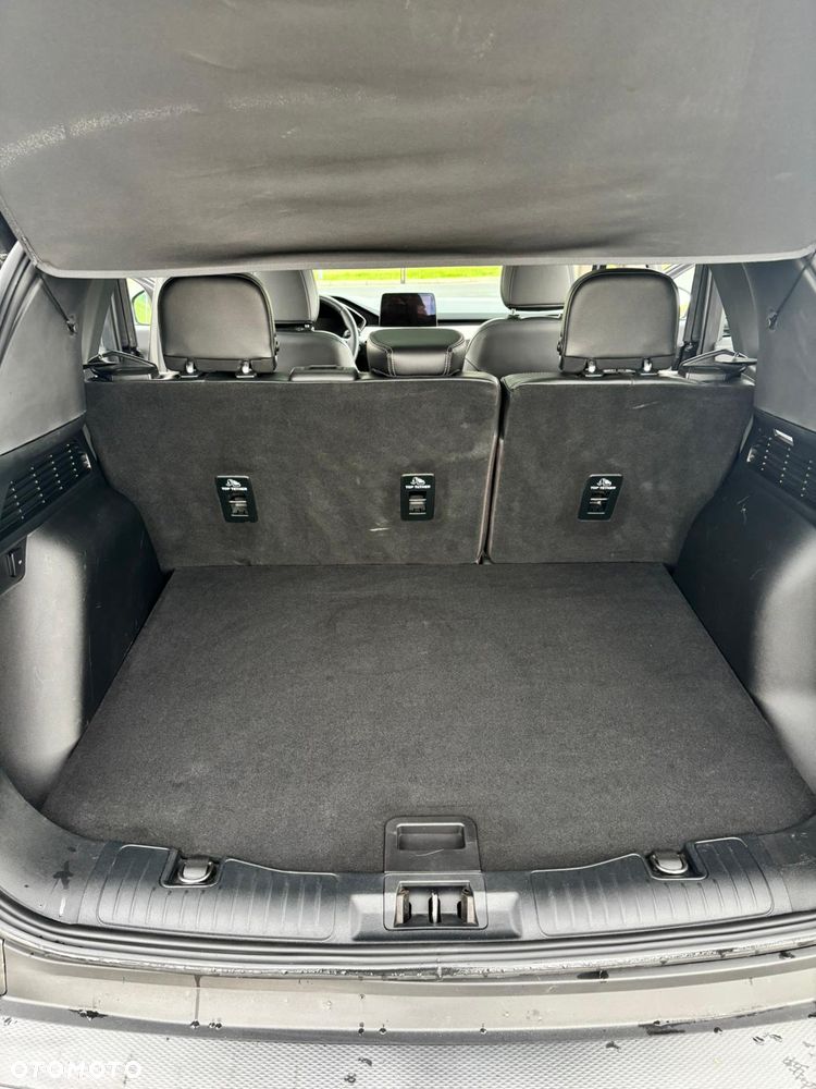 Ford Kuga 2.5 FHEV FWD Vignale - 17