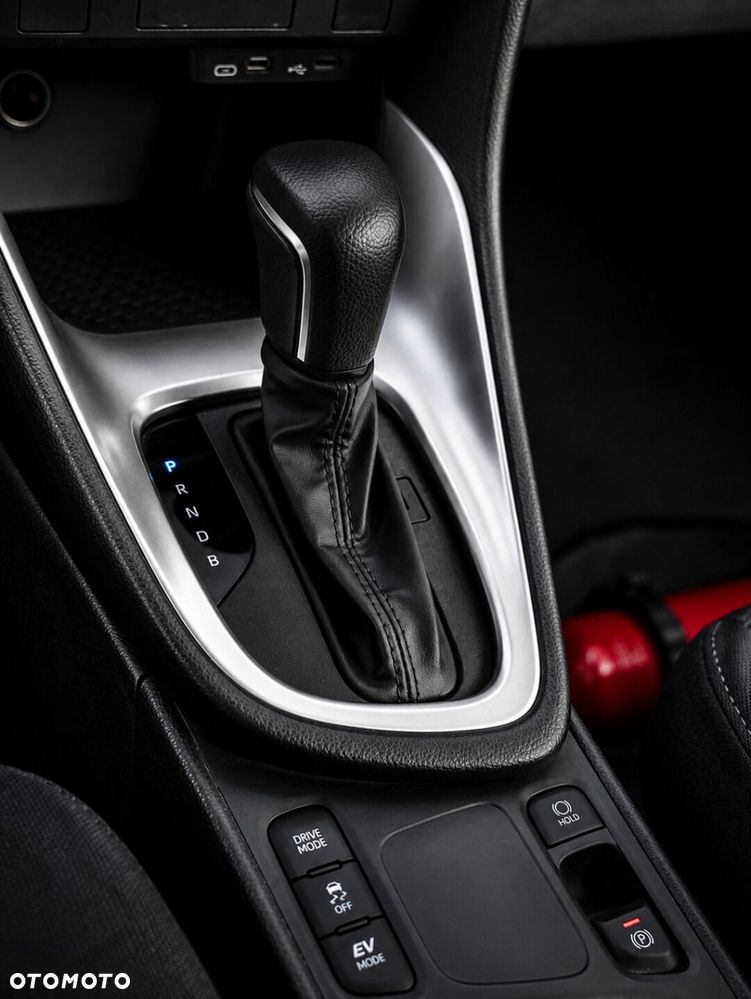 Toyota Yaris - 15