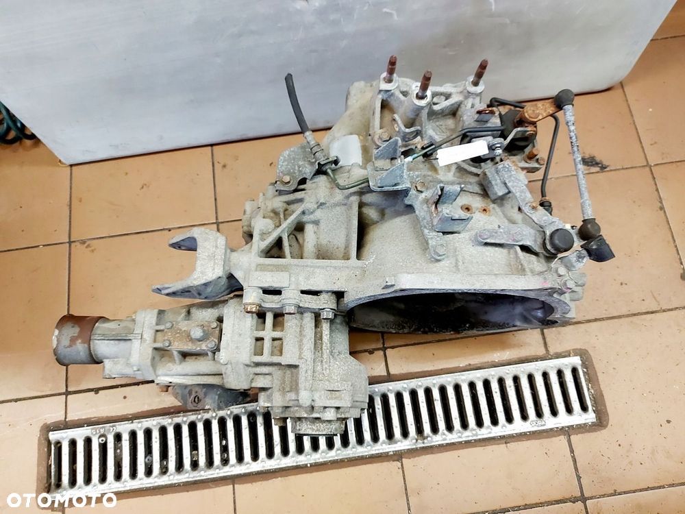 mitsubishi asx 1 i 1.8 did 4wd skrzynia biegów manualna reduktor 4n13 - 2