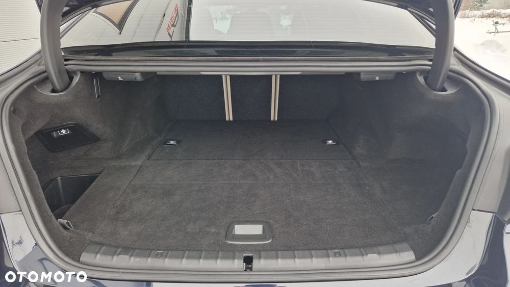 BMW Seria 5 545e xDrive M Sport sport - 23