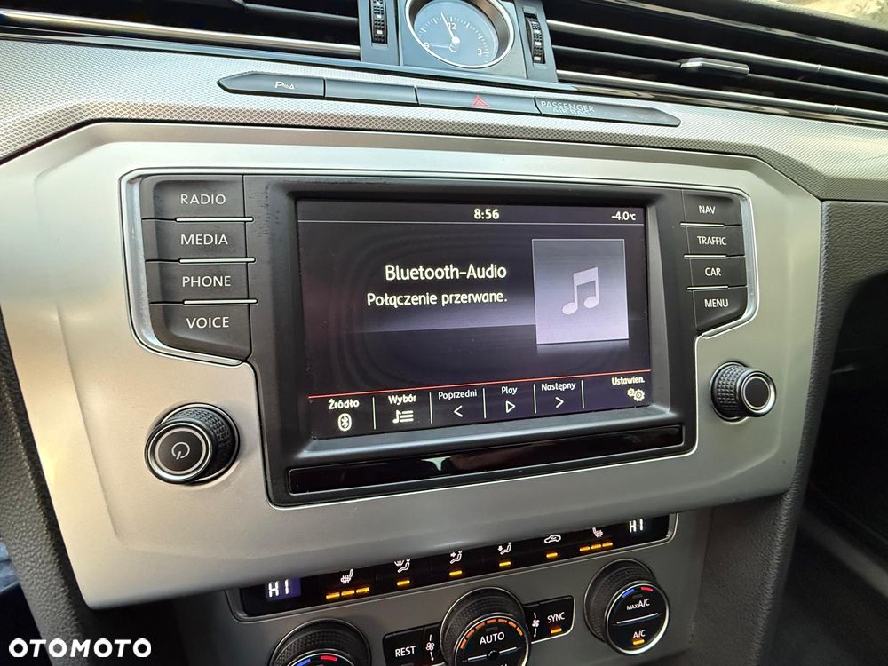 Volkswagen Passat 2.0 TDI (BlueMotion Technology) DSG Comfortline - 33