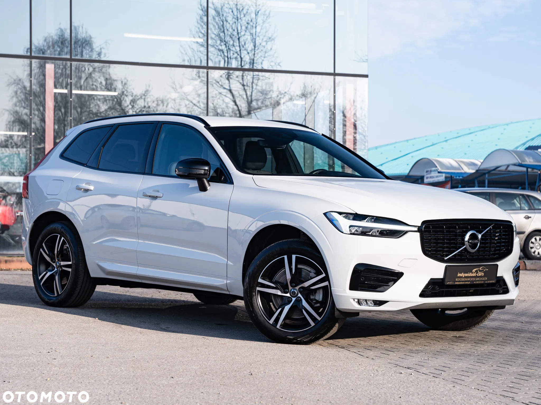 Volvo XC 60 B4 D Plus Dark - 8