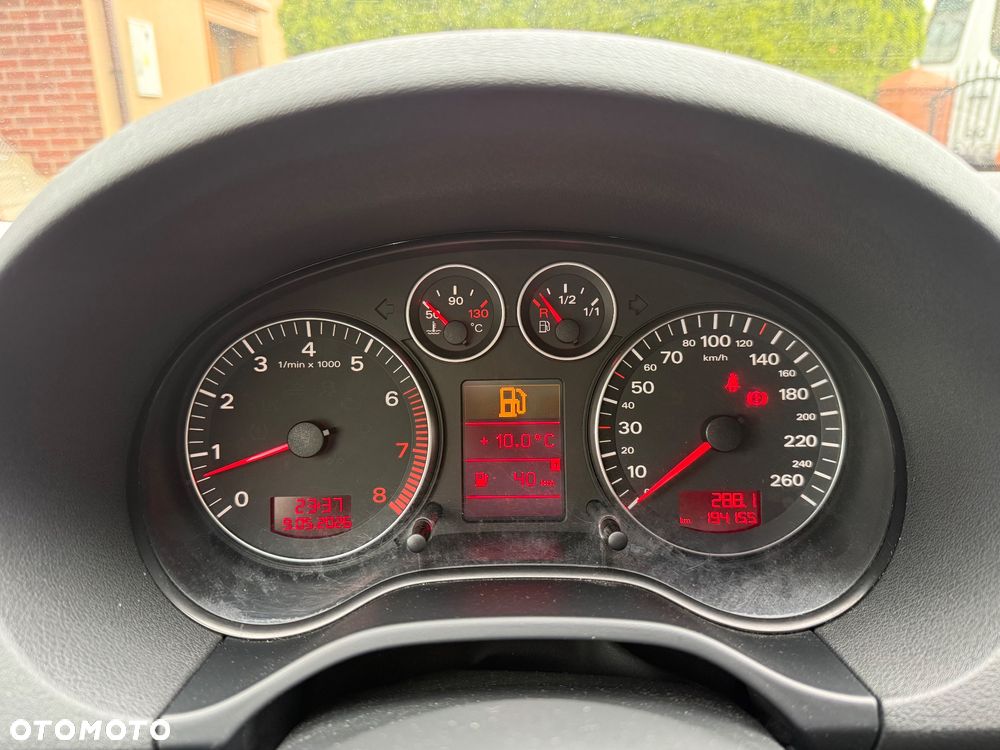Audi A3 Sportback 1.4 TFSI Attraction - 24