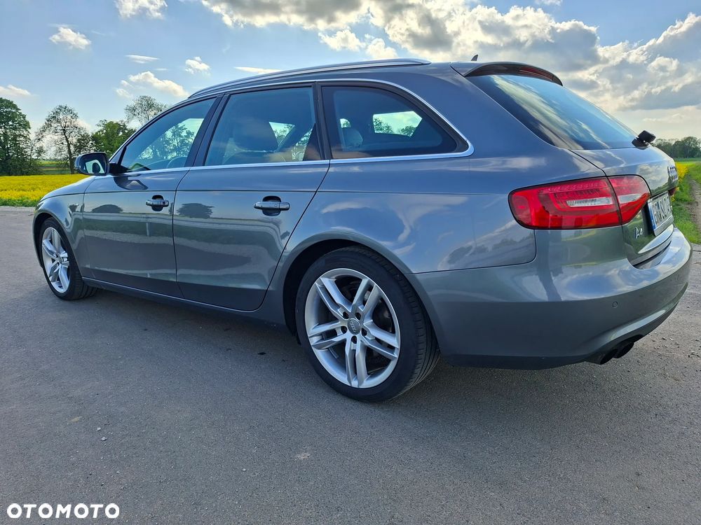 Audi A4 Avant 2.0 TDI DPF S line Sportpaket - 6