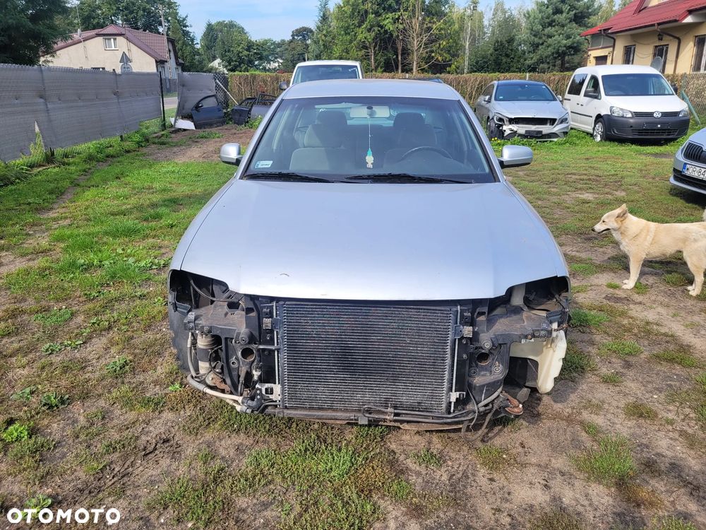 Volkswagen Passat 2.0 - 5