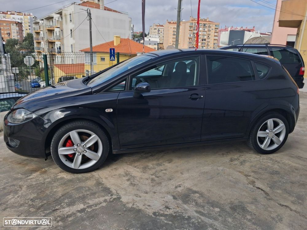 SEAT Leon 2.0 TDI Sport DPF - 2