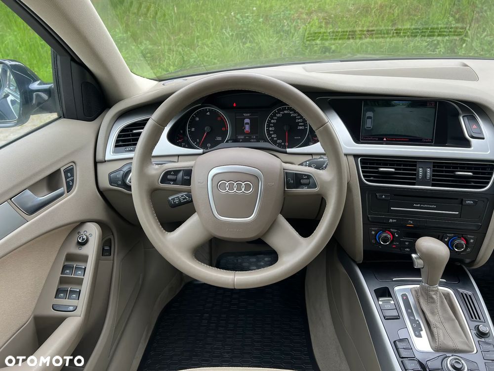 Audi A4 Avant - 17