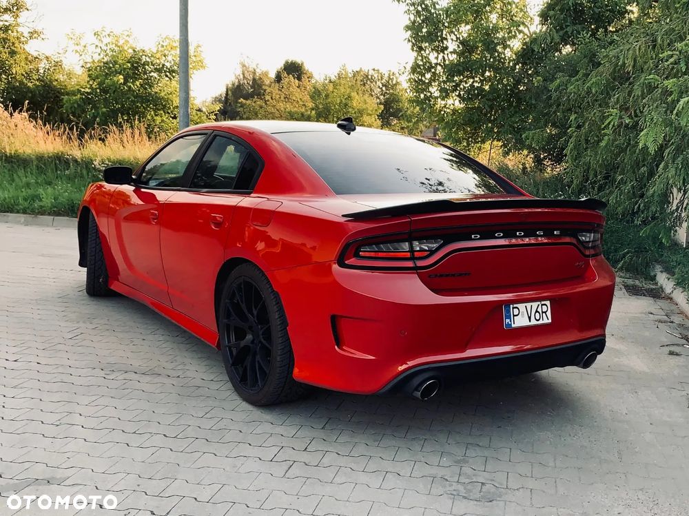 Dodge Charger 6.4 Scat Pack - 4