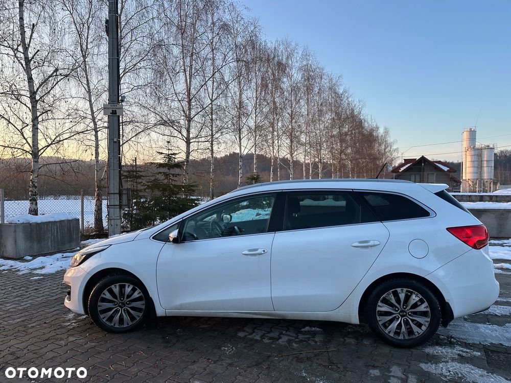 Kia Ceed 1.6 CRDi L Business Line DCT - 15