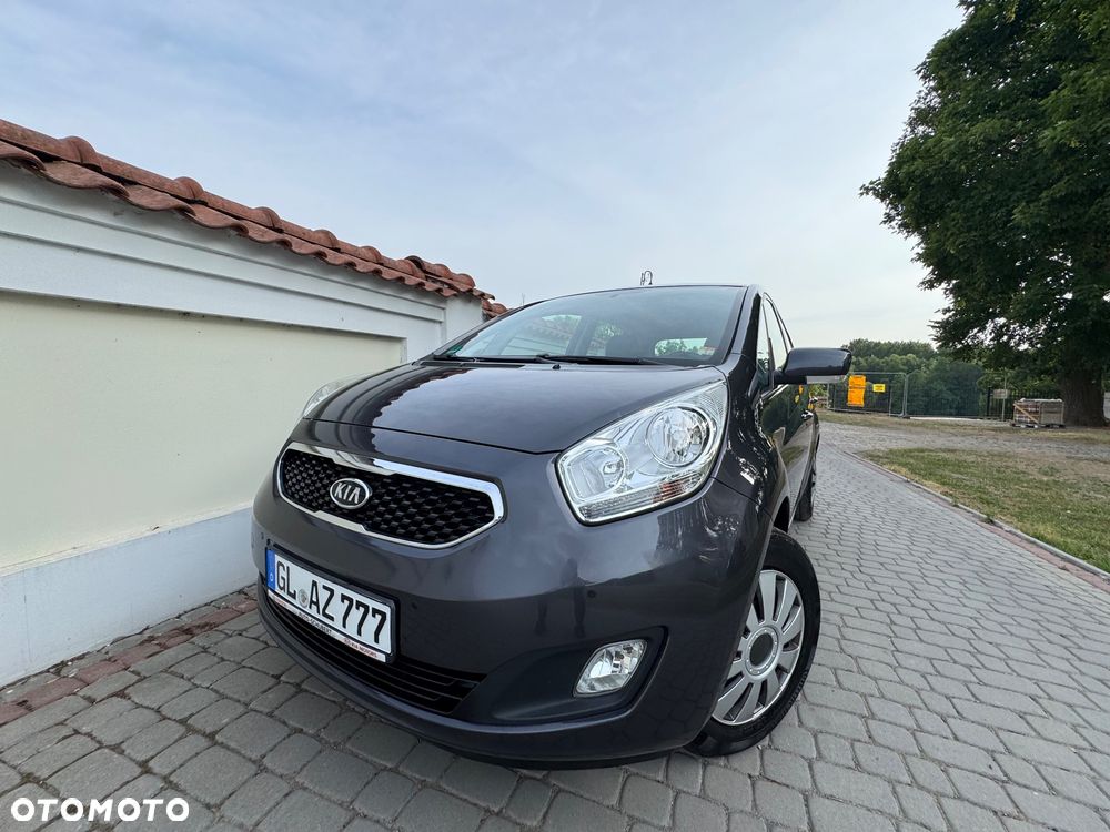 Kia Venga - 8
