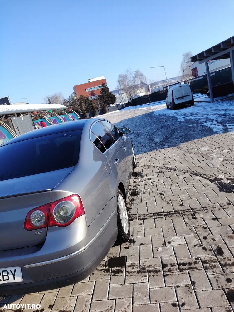 Volkswagen Passat 1.9TDI Trendline - 3