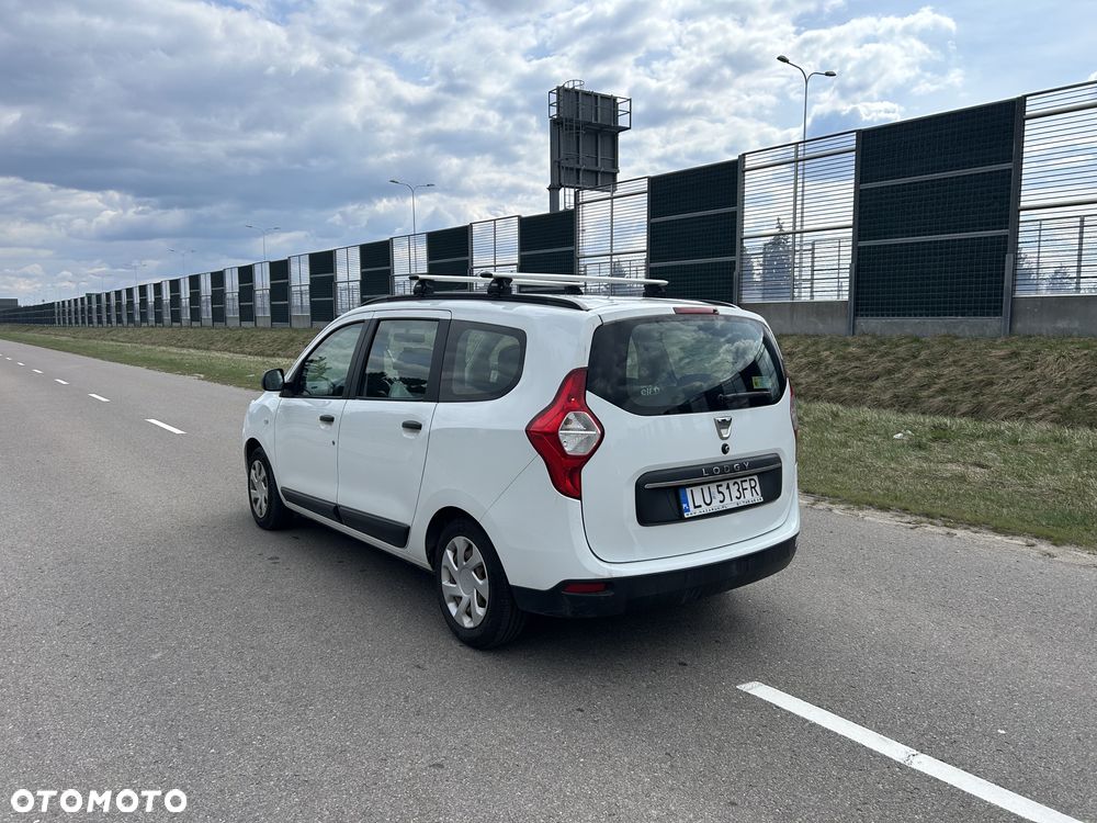Dacia Lodgy 1.6 SCe Ambiance S&S - 5