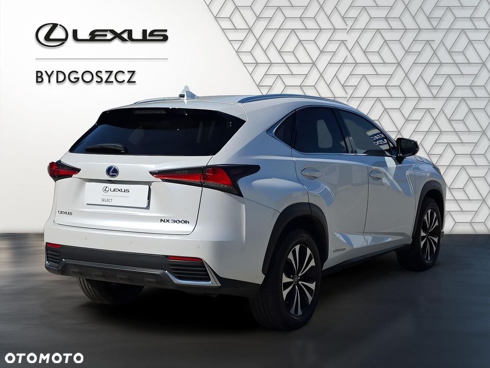 Lexus NX 300h F Impression AWD - 6